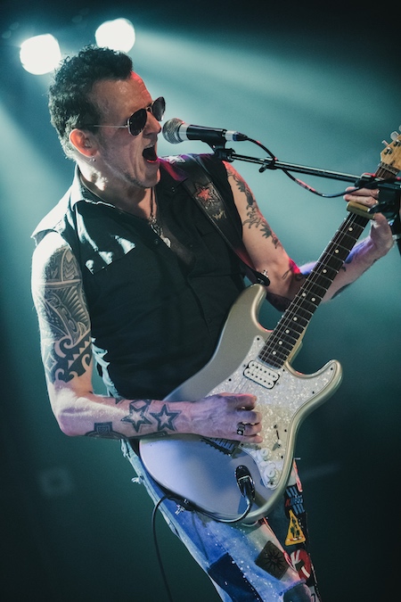 Gary Hoey
